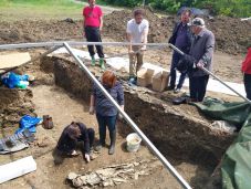 DNS vizsgálat bizonyítja, hogy a Báthory család sírjára bukkantak Szilágyperecsenben 